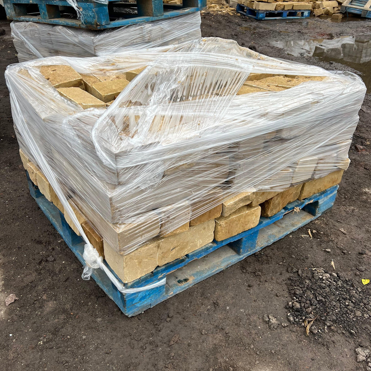 Pitched Face Natural Building Stone - 140mm Bed - Reclaimed Brick Company