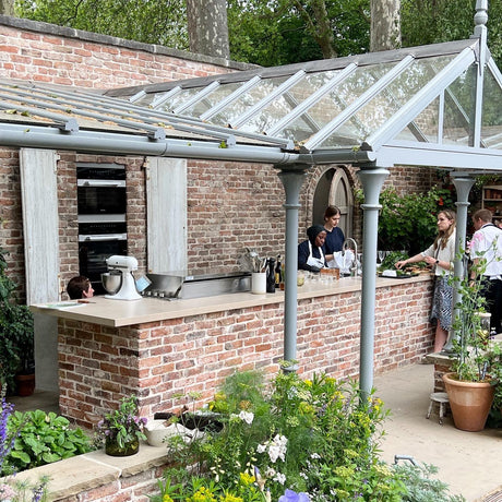 Reclaimed 2 1/2 inch Tudor Handmade Bricks | Pack of 450 Bricks | Free Delivery - Reclaimed Brick Company