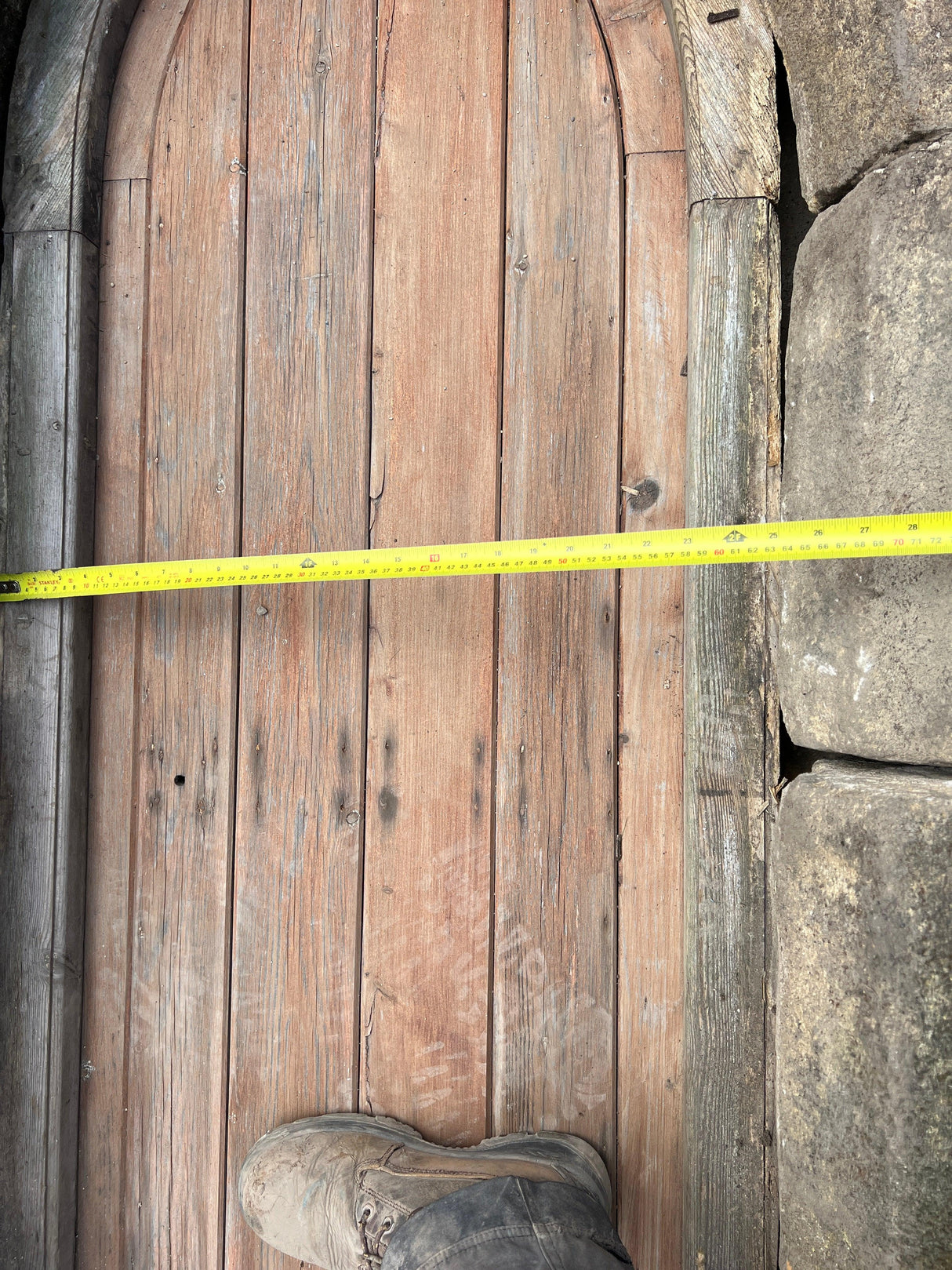 Farmhouse Arch Stone Door - Reclaimed Brick Company
