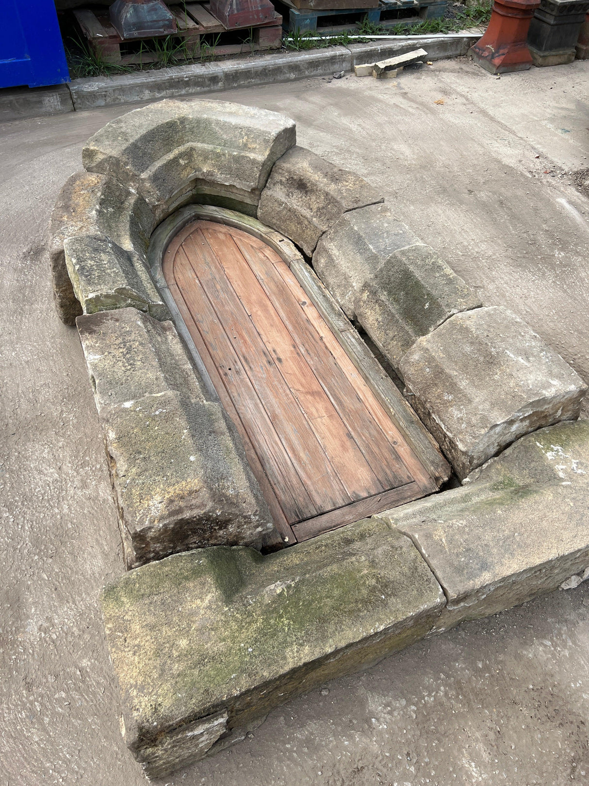 Reclaimed Arch Stone Door - Country Estate - Reclaimed Brick Company