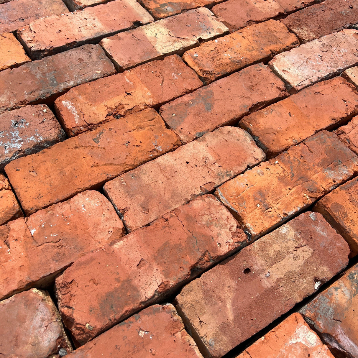 Reclaimed Imperial Wirecut Bricks