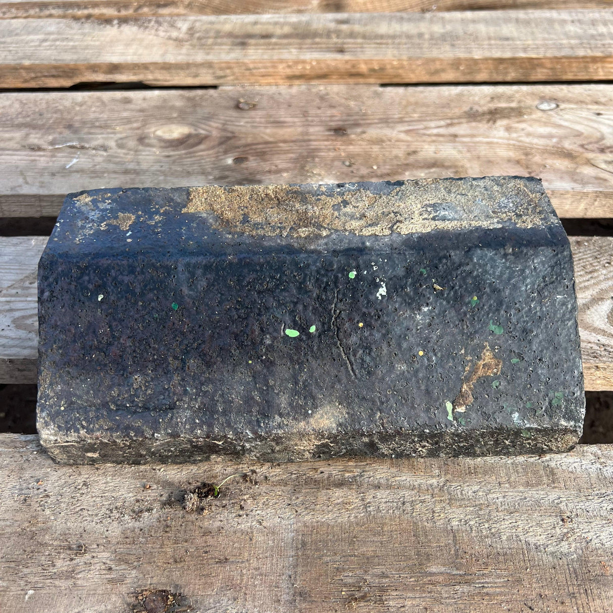 Reclaimed Blue Imperial Plinth Strecher Brick - Reclaimed Brick Company