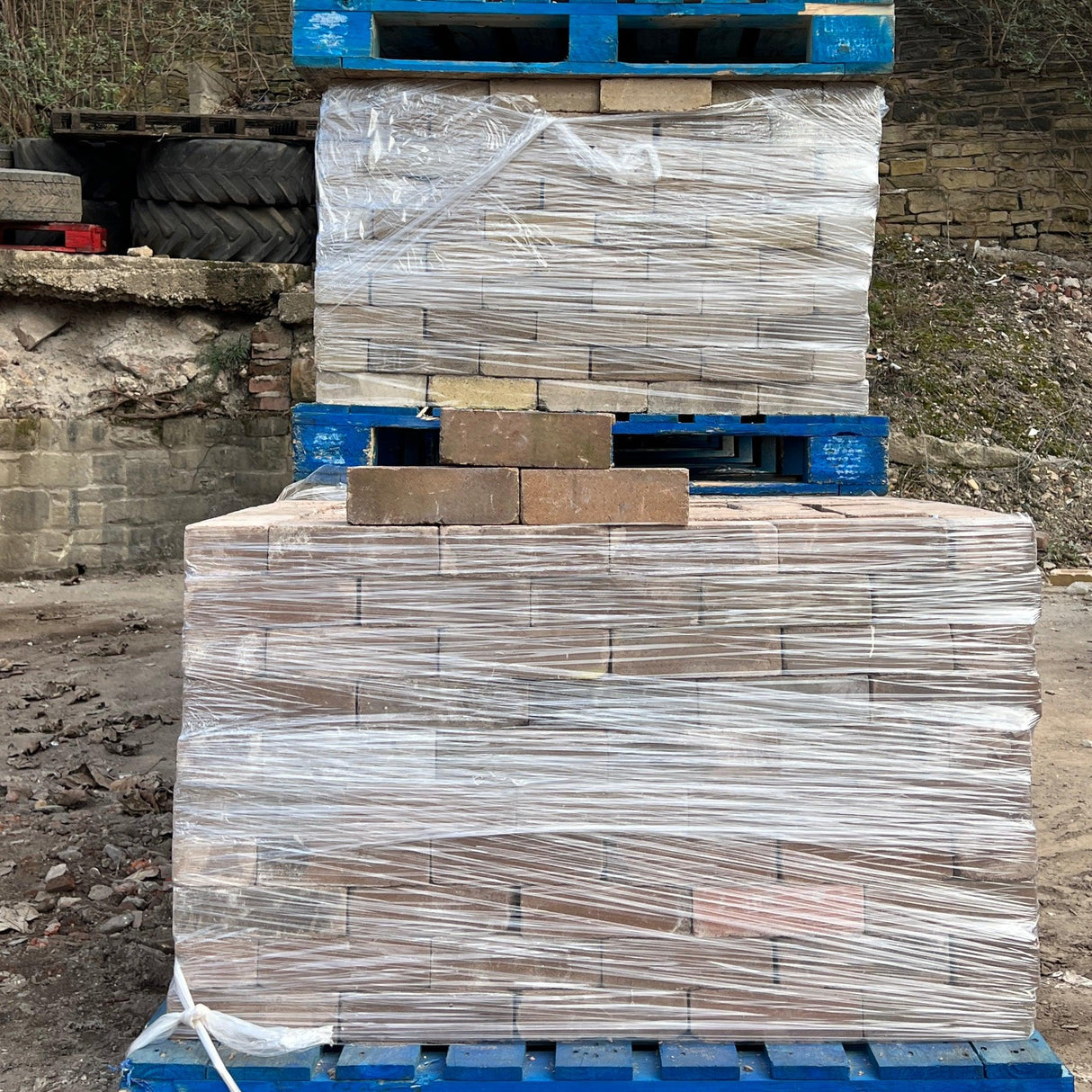 Reclaimed Brown Bricks - Reclaimed Brick Company