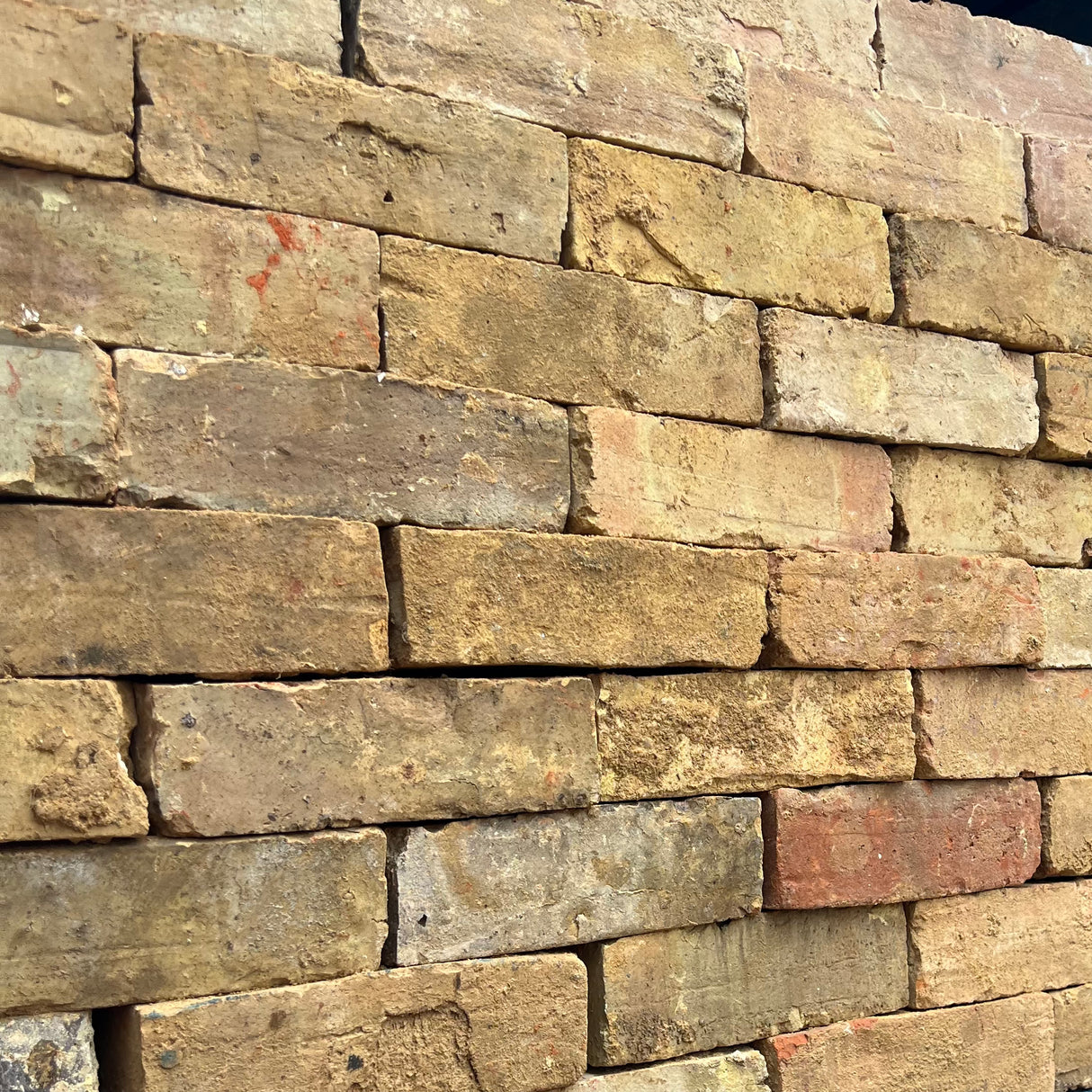 Reclaimed Cambridge Yellow Multi Gault Handmade Bricks | Pack of 250 Bricks | Free Delivery - Reclaimed Brick Company