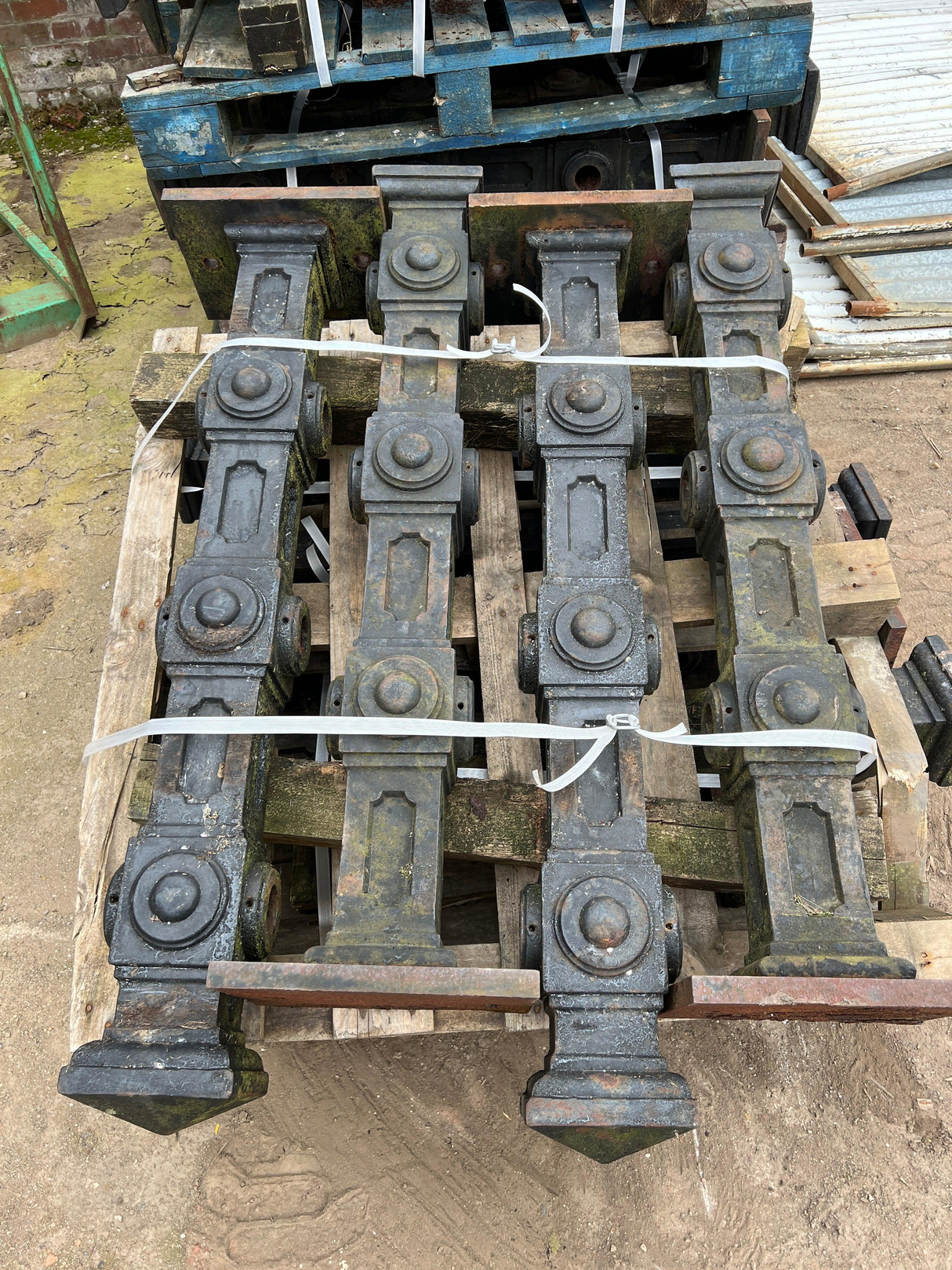 Products Reclaimed Cast Iron Railing Bollards