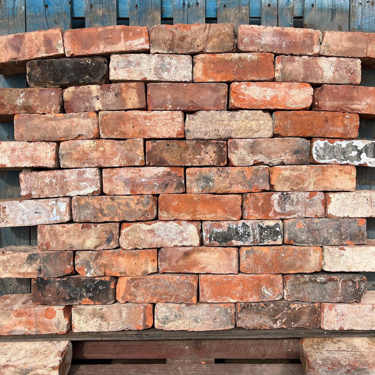 Reclaimed Cheshire Wirecut Imperial Bricks | Pack of 250 Bricks | Free Delivery - Reclaimed Brick Company