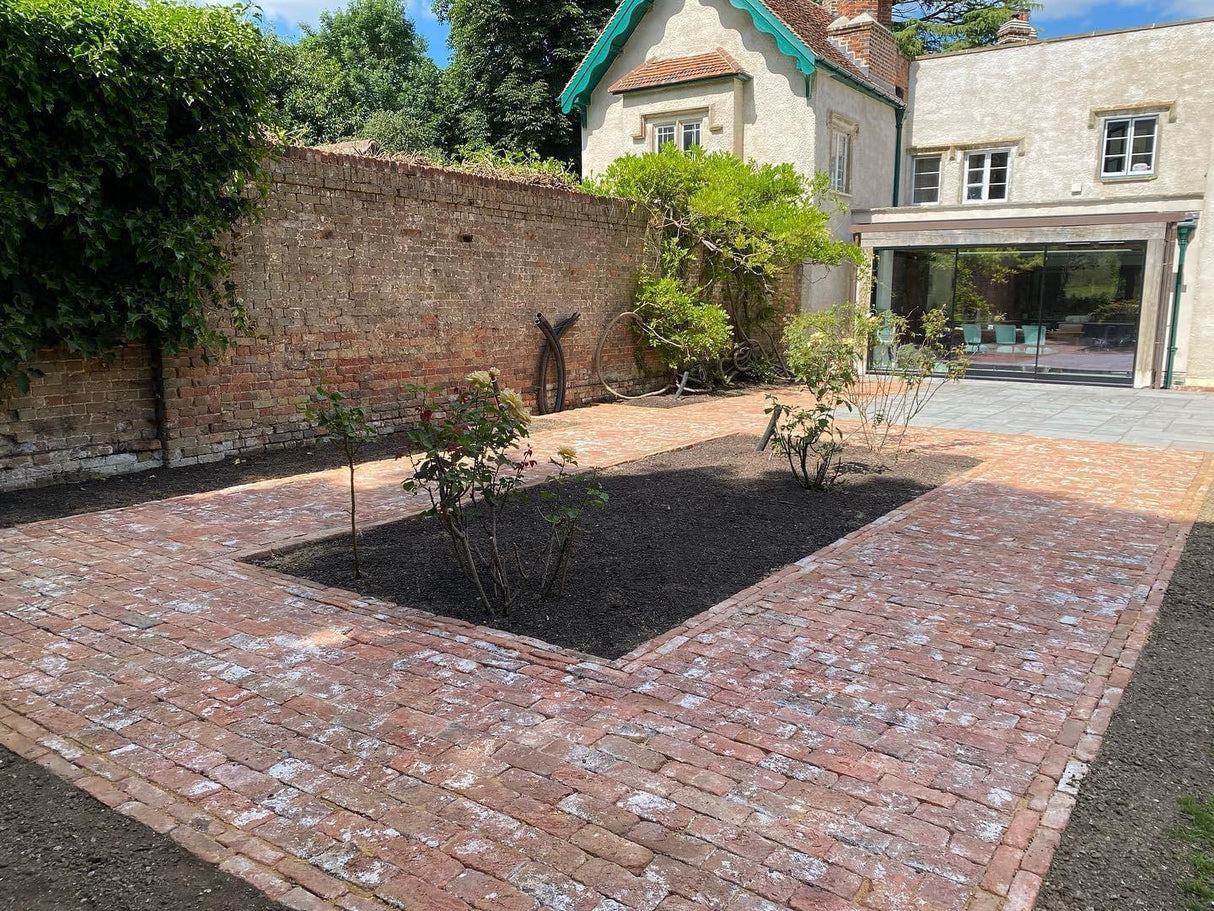 Reclaimed Clay Paving Bricks | Pack of 250 Bricks | Free Delivery - Reclaimed Brick Company