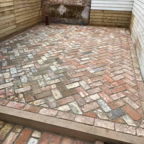 Reclaimed Clay Paving Bricks | Pack of 250 Bricks | Free Delivery - Reclaimed Brick Company