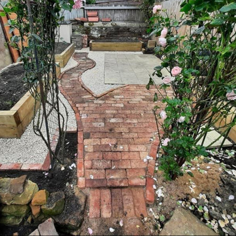 Reclaimed Clay Paving Bricks | Pack of 250 Bricks | Free Delivery - Reclaimed Brick Company