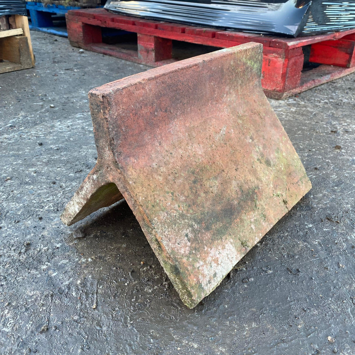 Reclaimed Clay Ridge Roof Tiles - Reclaimed Brick Company