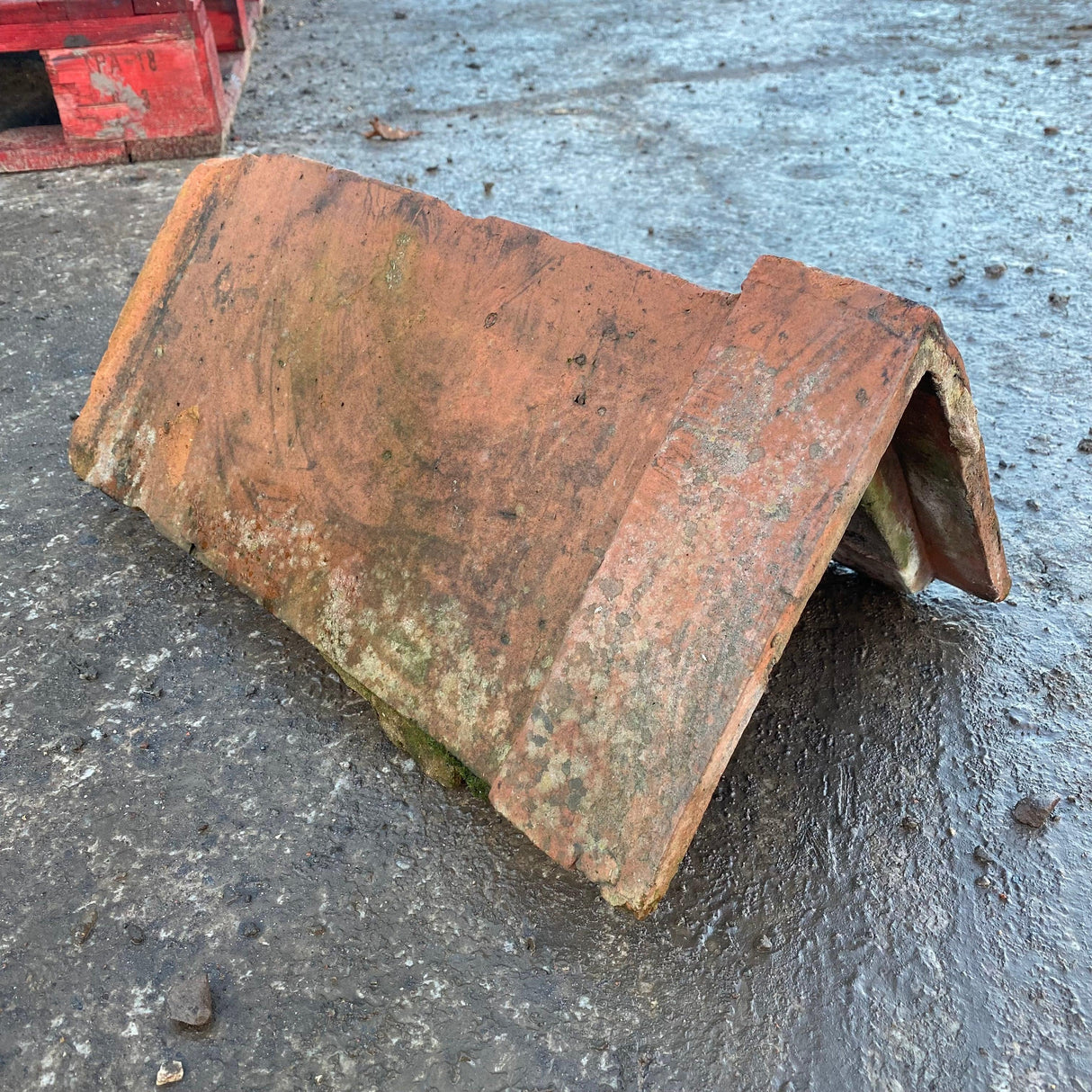 Reclaimed Clay Ridge Roof Tiles - Reclaimed Brick Company