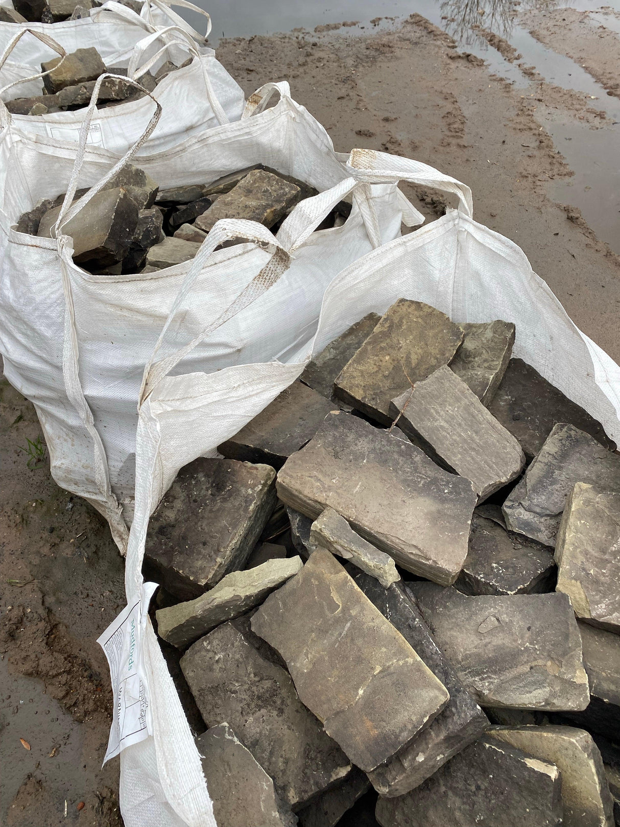 Reclaimed Split Dry Stone Walling in Bulk Bags - Reclaimed Brick Company