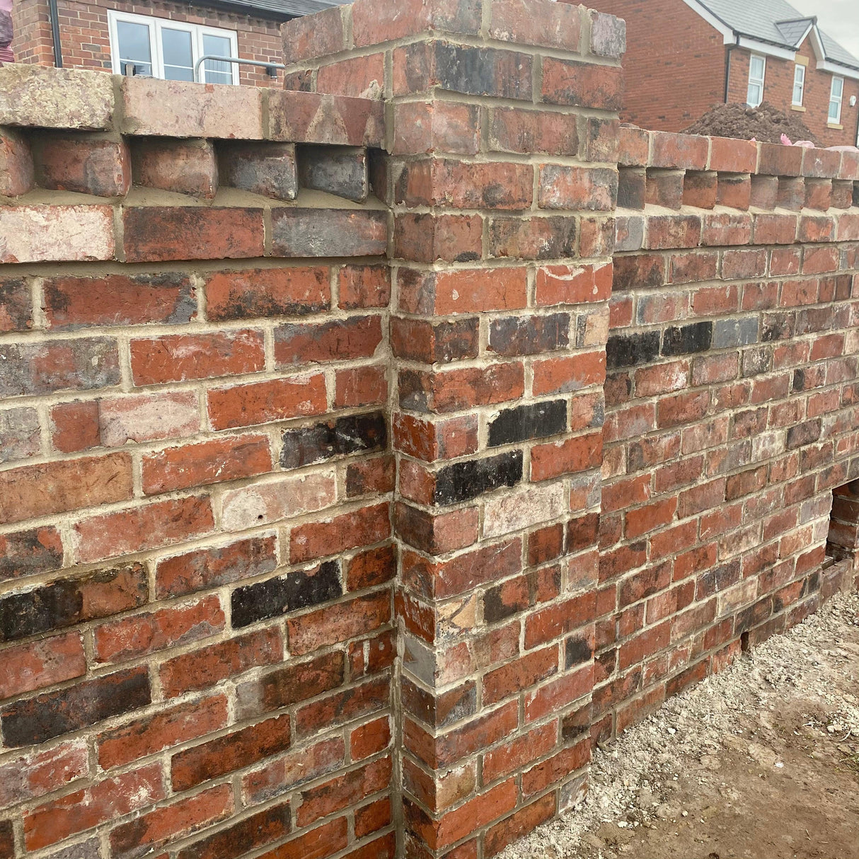Reclaimed Common Blend Brick Wall, Worksop, Nottinghamshire - Reclaimed Brick Company