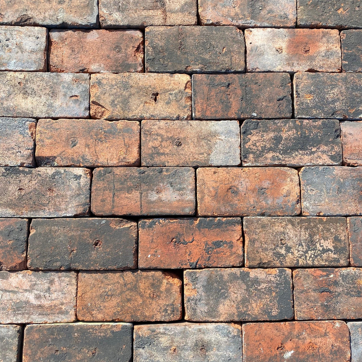 Reclaimed Common Paving Bricks | Pack of 250 Bricks - Reclaimed Brick Company