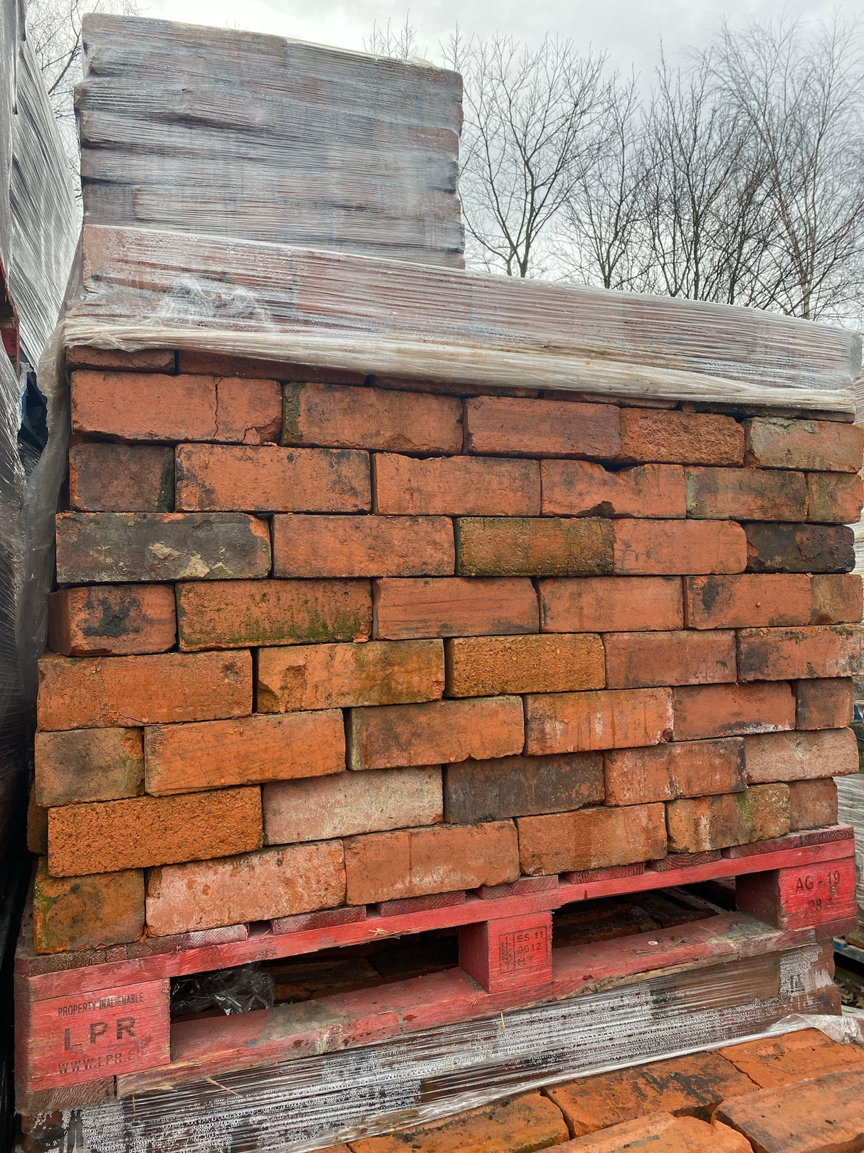Reclaimed Common Orange Bricks | Pack of 250 Bricks - Reclaimed Brick Company