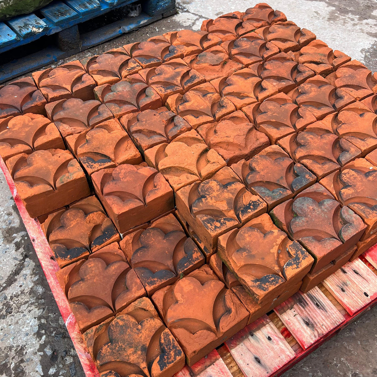 Reclaimed Decorative Brick - Job Lot of 79 Bricks - Reclaimed Brick Company