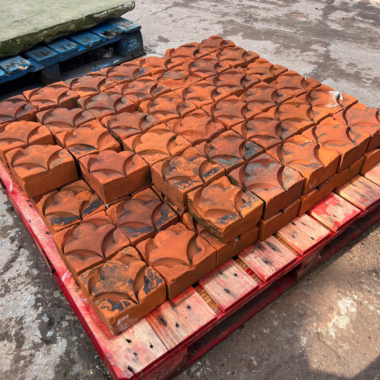 Reclaimed Decorative Brick - Job Lot of 79 Bricks - Reclaimed Brick Company