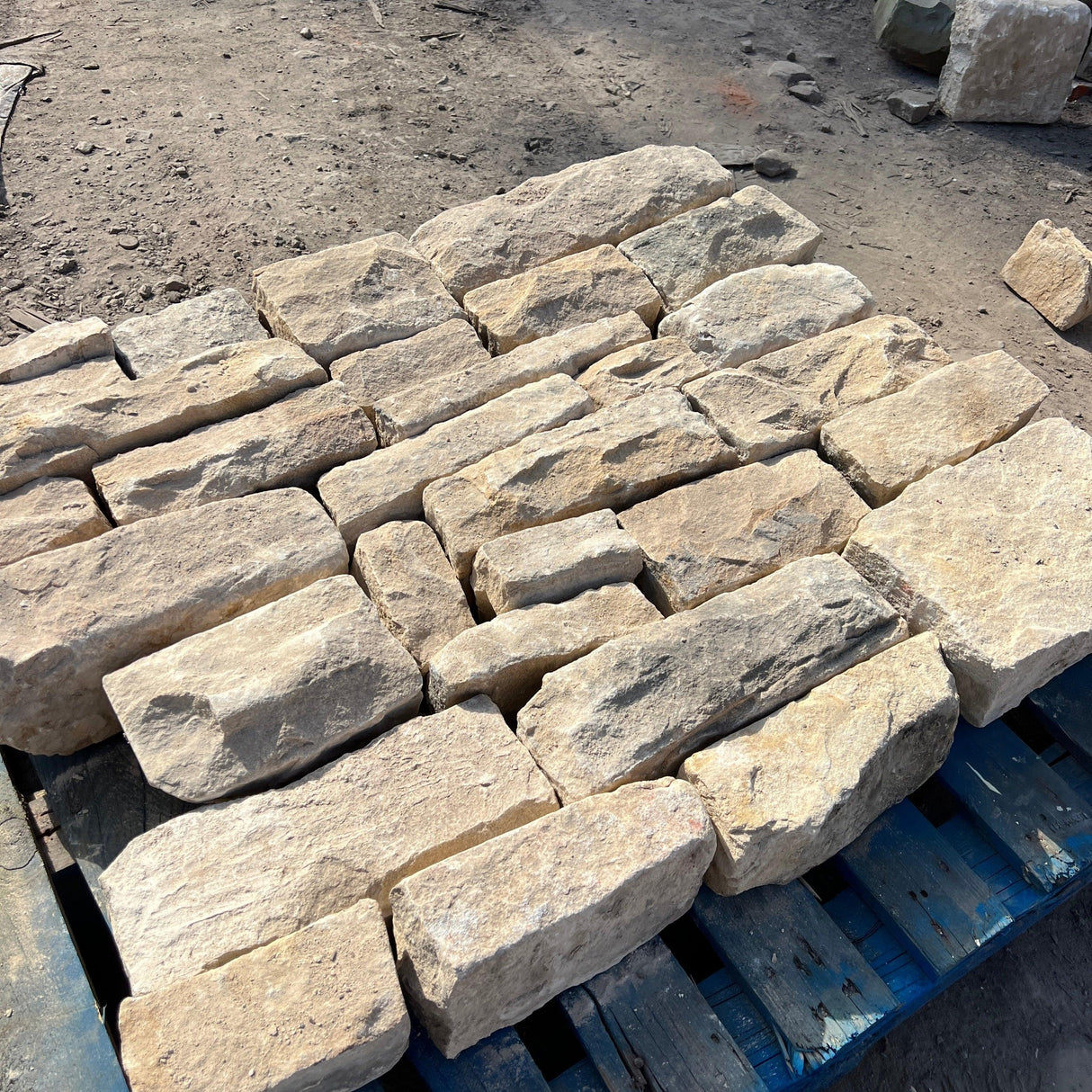 Reclaimed Masonry Facing Building Stone - Reclaimed Brick Company