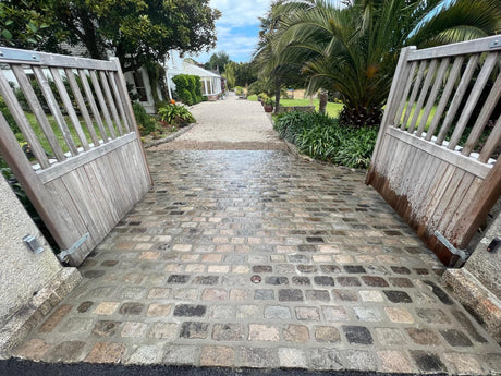 Reclaimed Granite Cobble Driveway Entrance, Cornwall - Reclaimed Brick Company