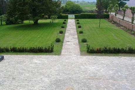 Reclaimed Granite Court Yard & Brick Boundary Wall, Reading, Berkshire - Reclaimed Brick Company