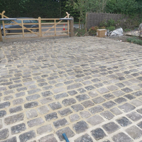 Reclaimed Grit Stone Cobbles - Reclaimed Brick Company
