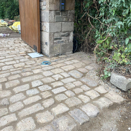 Reclaimed Grit Stone Cobbles - Reclaimed Brick Company