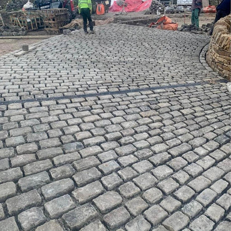 Reclaimed Grit Stone Cobbles - Reclaimed Brick Company