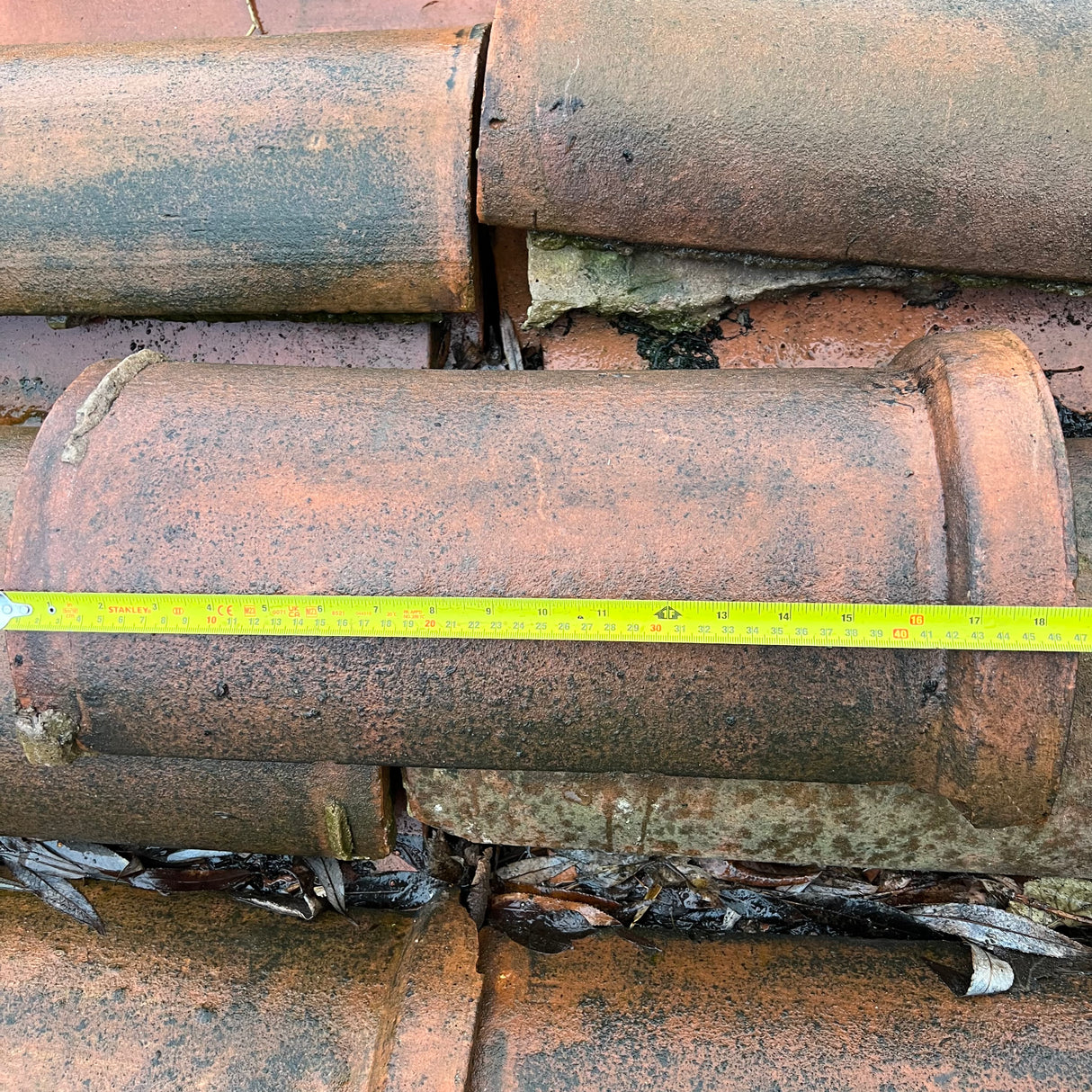 Reclaimed Half Round Ridge Tile - Job Lot of 45 - Reclaimed Brick Company