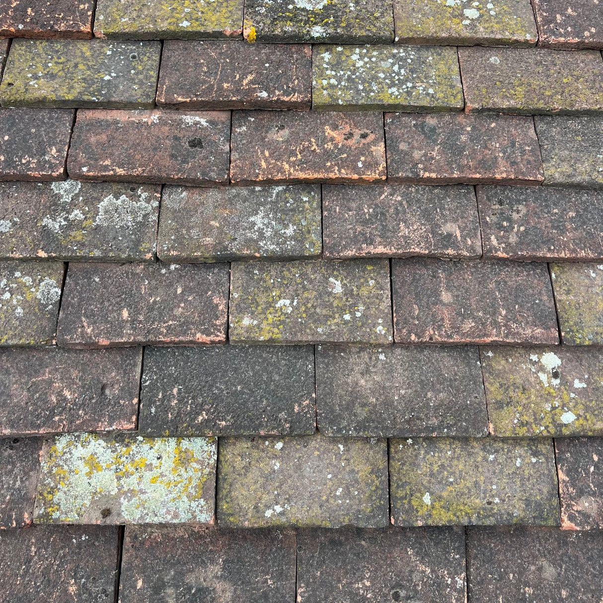 Reclaimed Handmade Clay Roof Tiles - Reclaimed Brick Company