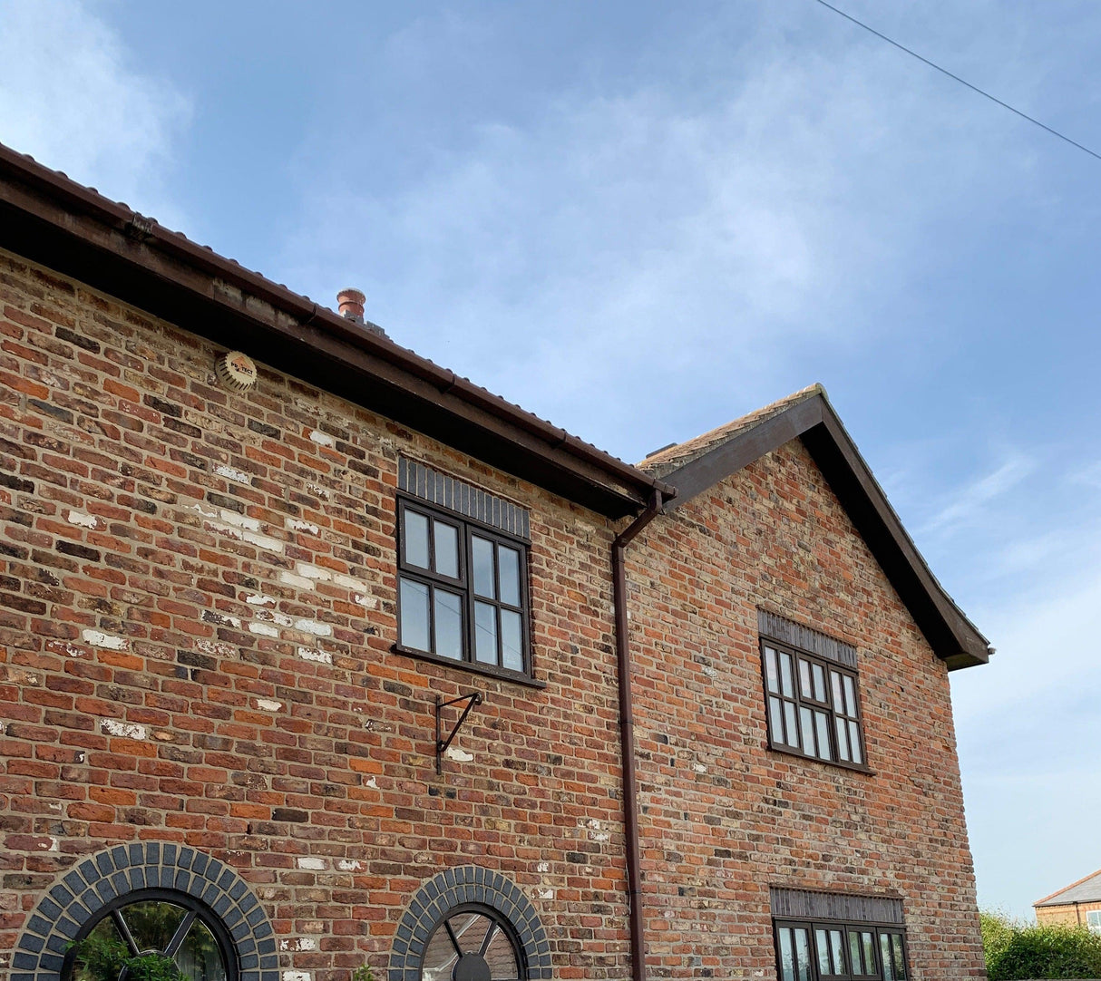 Reclaimed Handmade Farmhouse Imperial Bricks | Pack of 250 Bricks | Free Delivery - Reclaimed Brick Company