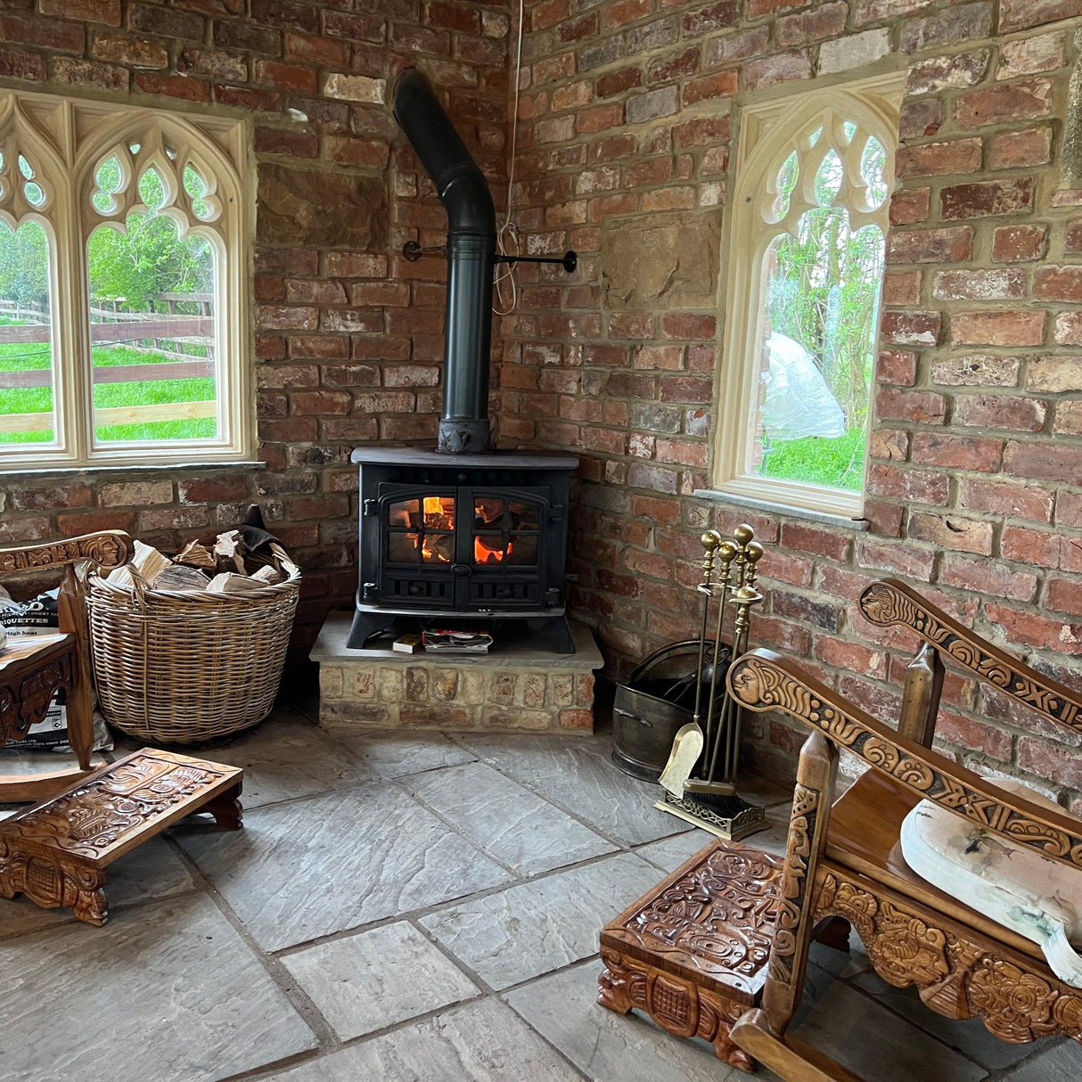 Reclaimed Handmade Farmhouse Imperial Bricks | Pack of 250 Bricks | Free Delivery - Reclaimed Brick Company