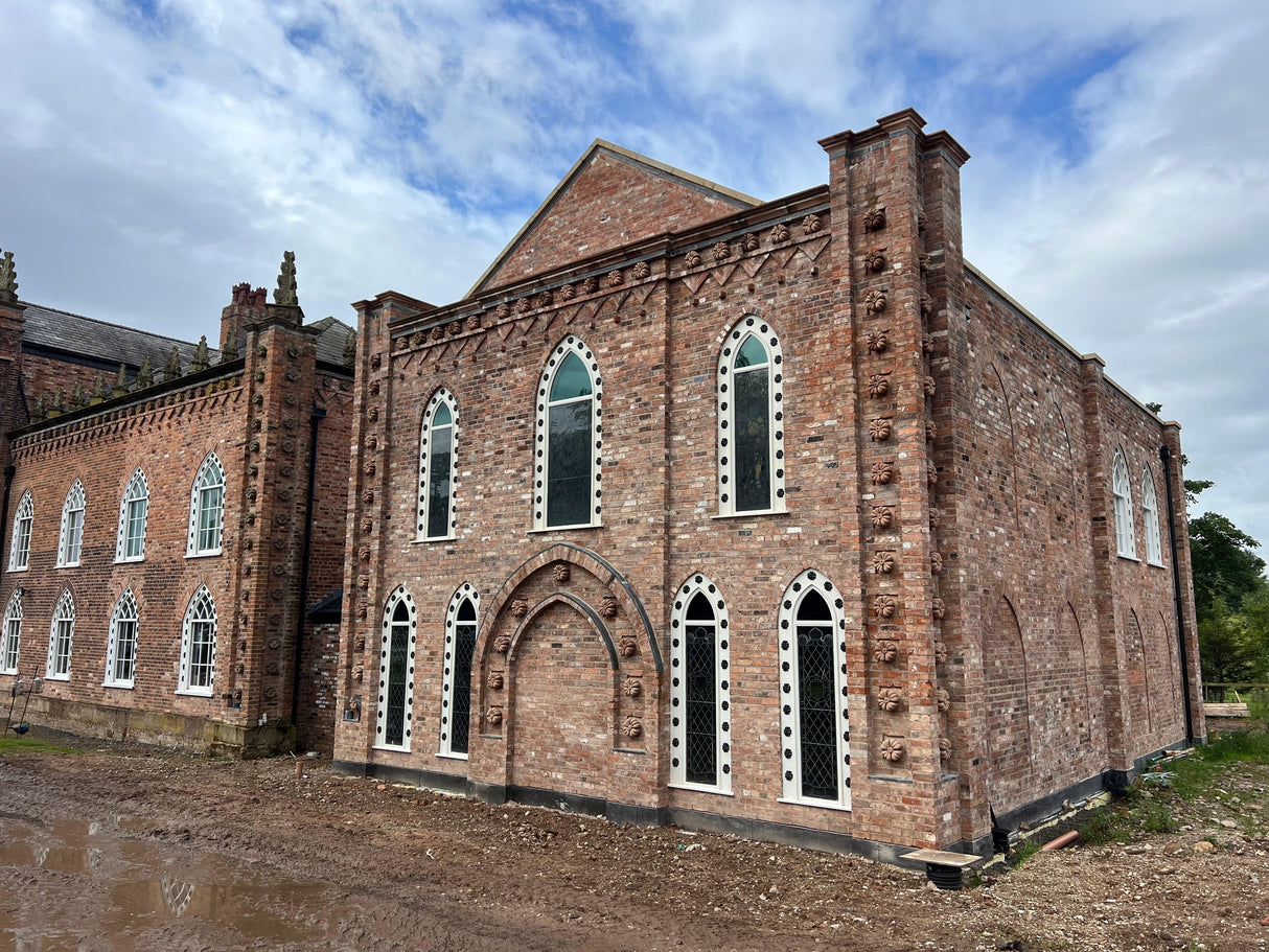 Reclaimed Handmade Farmhouse Imperial Bricks | Pack of 250 Bricks | Free Delivery - Reclaimed Brick Company