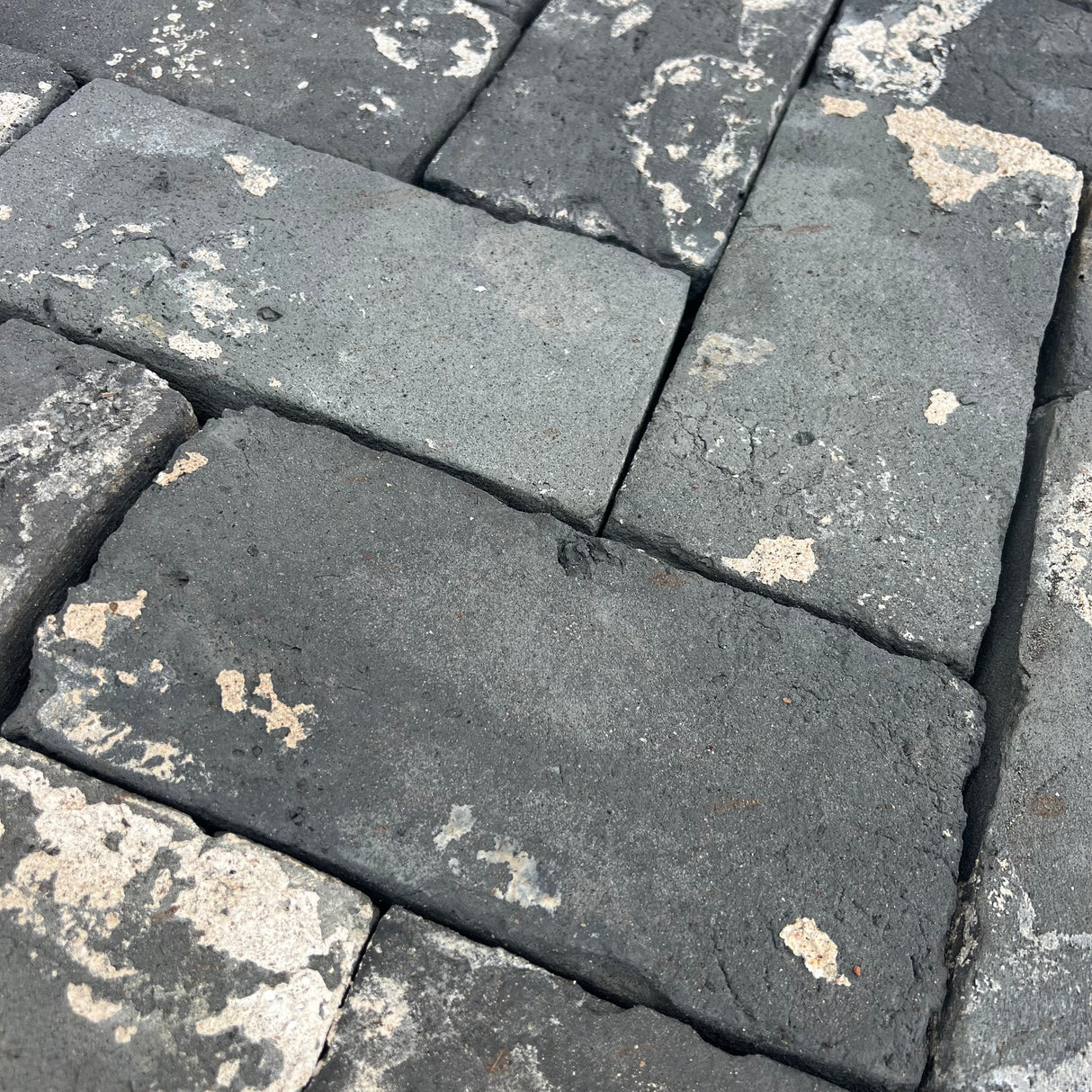 Reclaimed Handmade Grey Paving Brick Paver | Pack of 400 Pavers | Free Delivery - Reclaimed Brick Company