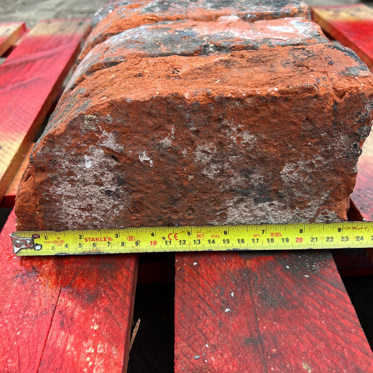 Reclaimed Handmade Single Bullnose Bricks - Reclaimed Brick Company