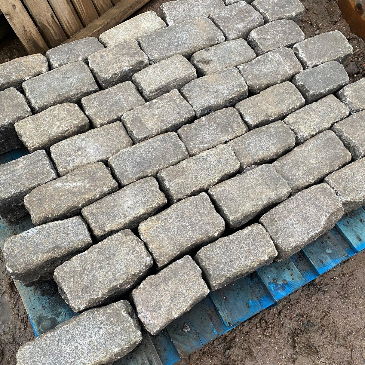 Reclaimed High Grade Granite Cobbles / Setts - Reclaimed Brick Company