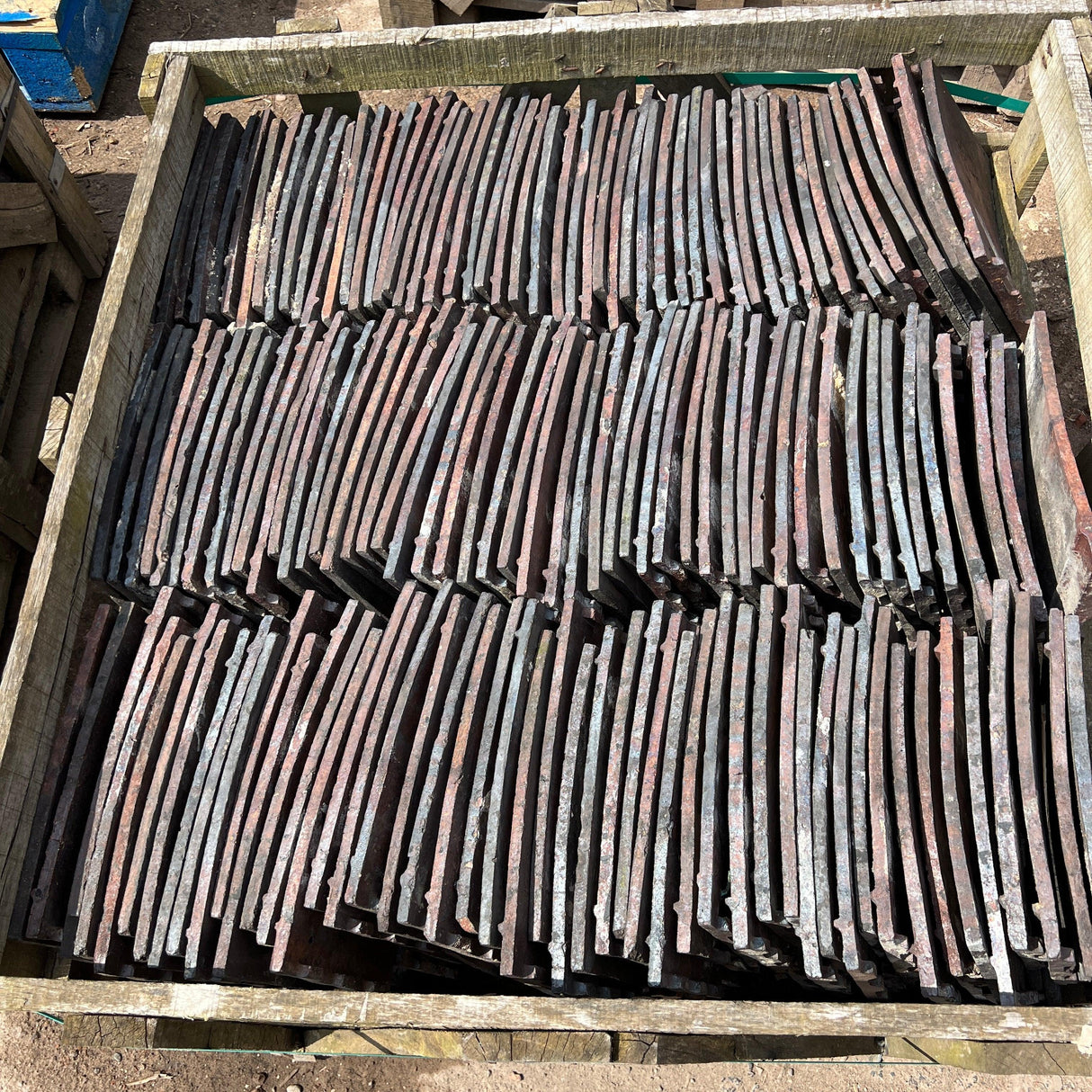 Lightmoor Roof Tiles - Reclaimed Brick Company