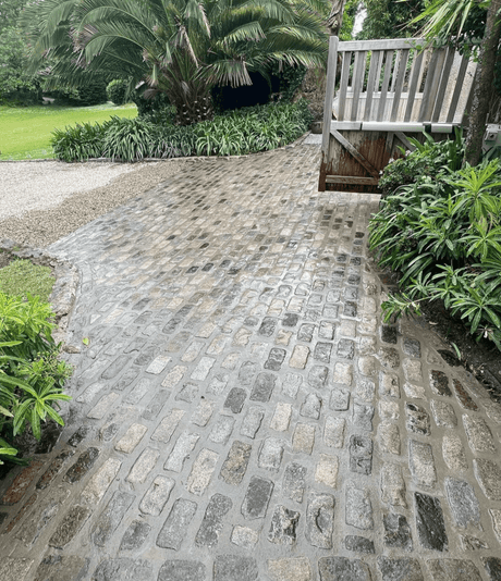 Reclaimed Mixed Granite Stone Cobble / Setts - Reclaimed Brick Company
