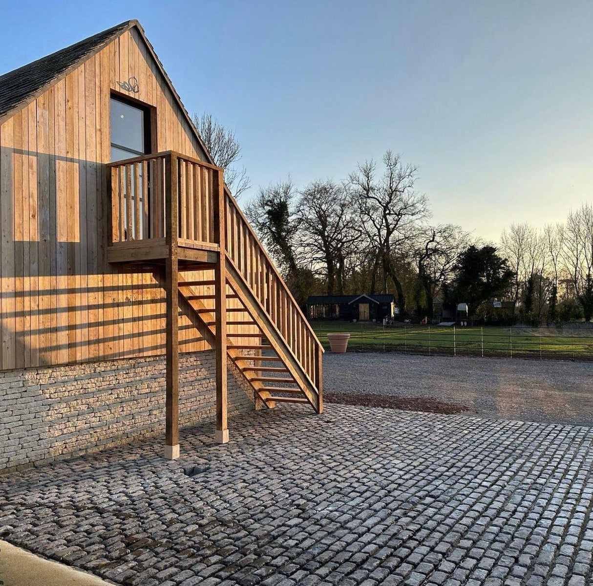 Reclaimed Manchester Mixed Granite Stone Cobble / Setts - Reclaimed Brick Company