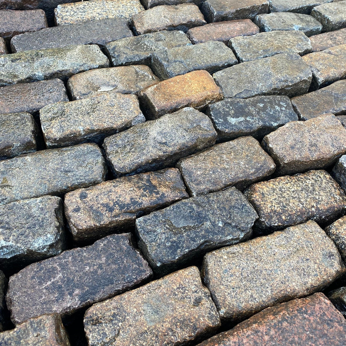 Granite Landscaping - Reclaimed Brick Company