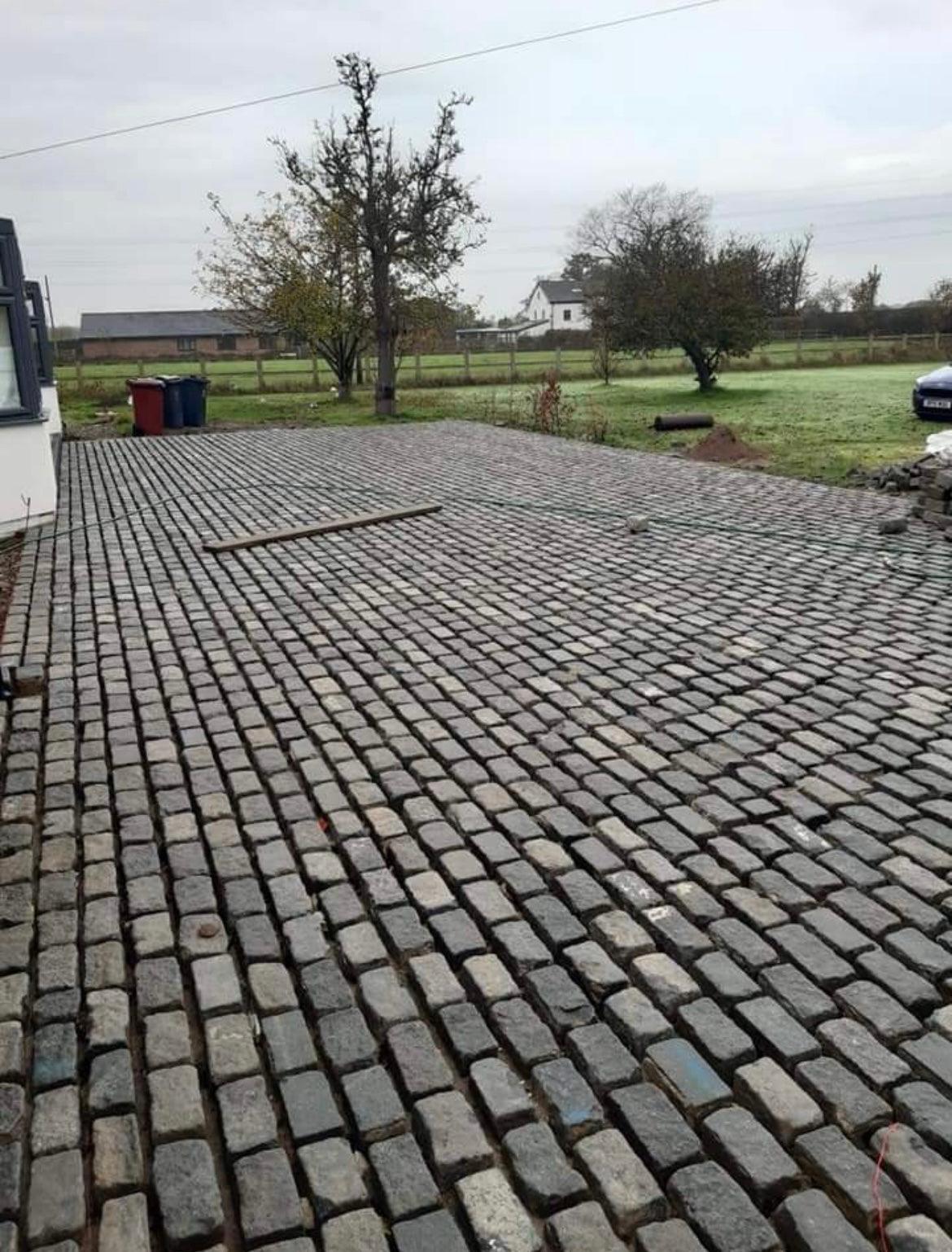 Reclaimed Mixed Granite Stone Cobble / Setts - Reclaimed Brick Company