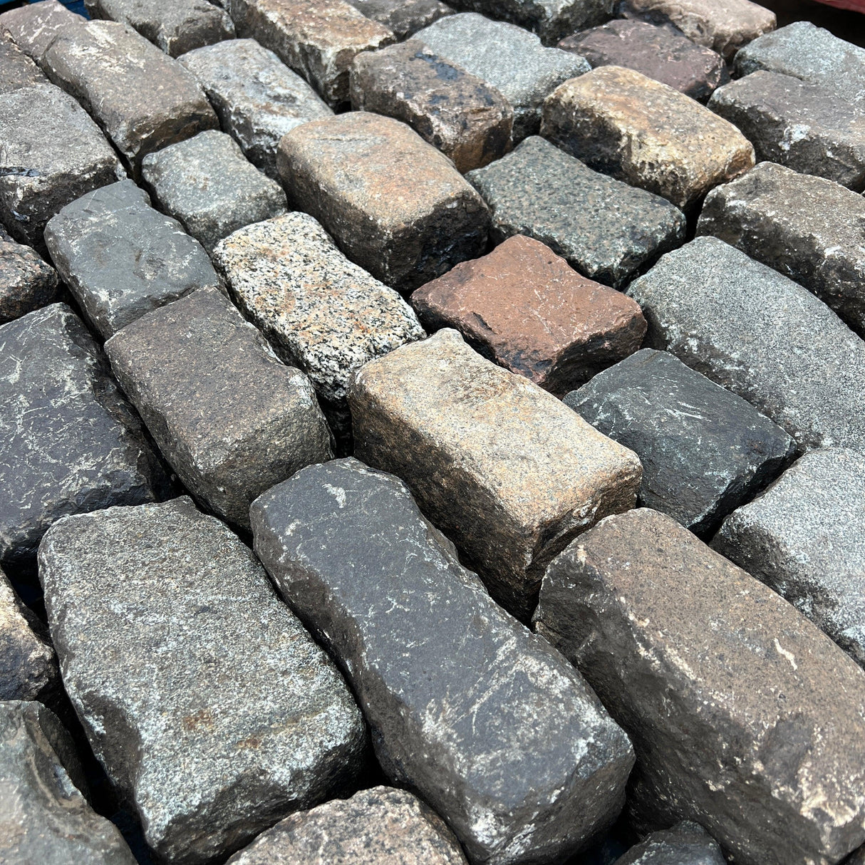 Reclaimed Mixed Granite Stone Cobble / Setts - Reclaimed Brick Company
