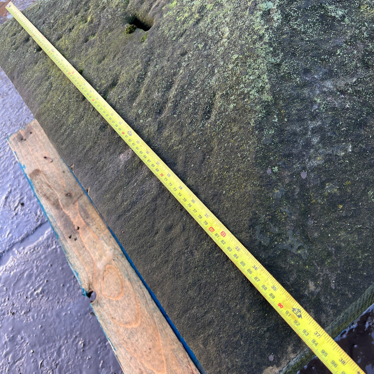 94cm Reclaimed Natural Stone Pillar Cap - Reclaimed Brick Company