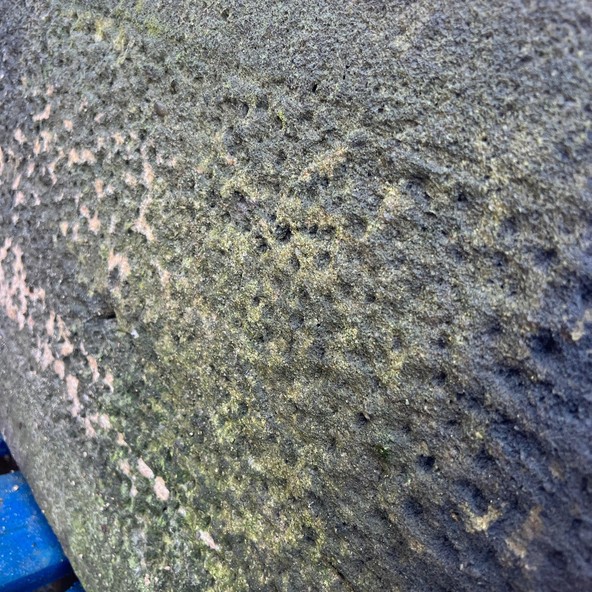 Entrance Stone Pillar - Reclaimed Brick Company