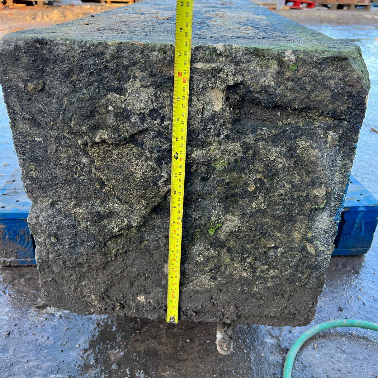 Driveway Stone Pillar - Reclaimed Brick Company