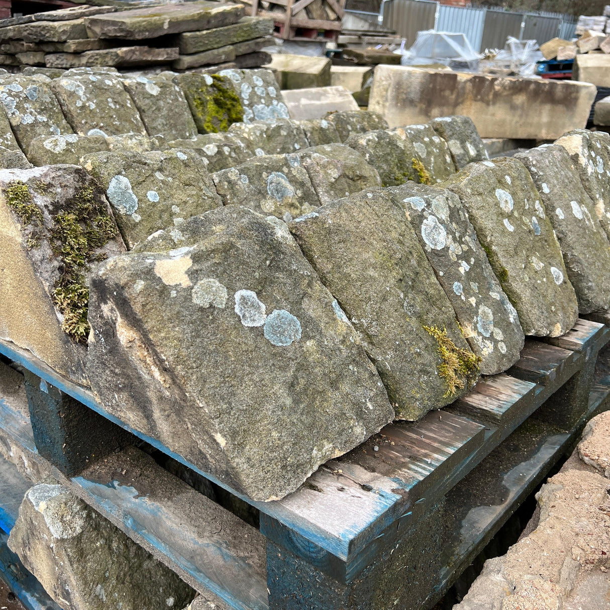 Stone Triangle Wall Coping - Reclaimed Brick Company
