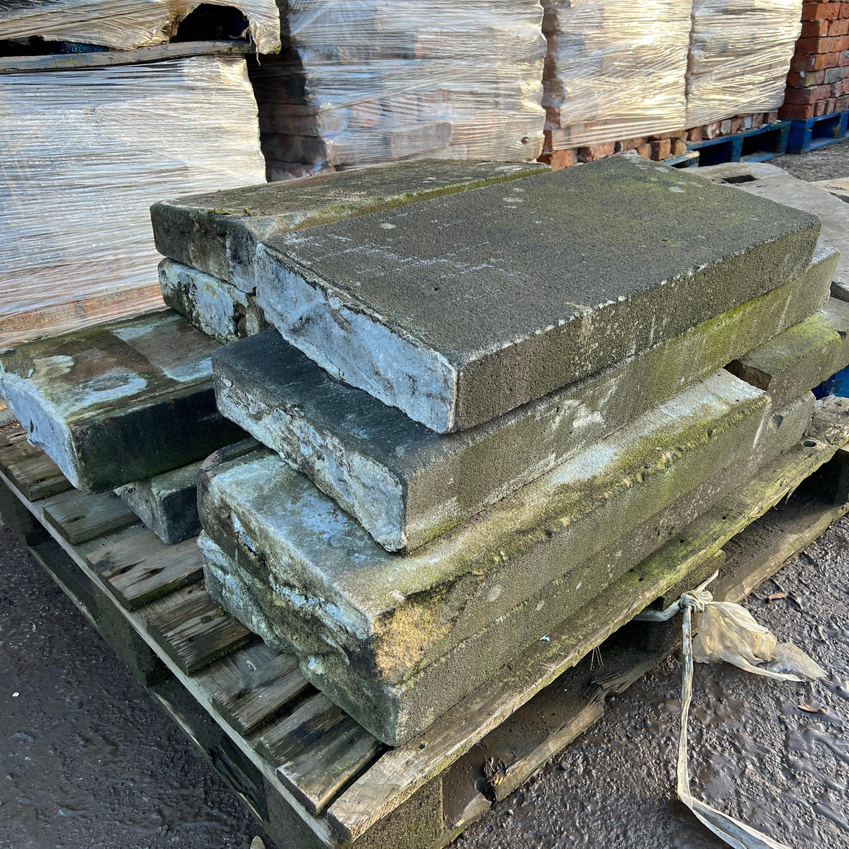 Natural Stone Wall Coping - Reclaimed Brick Company