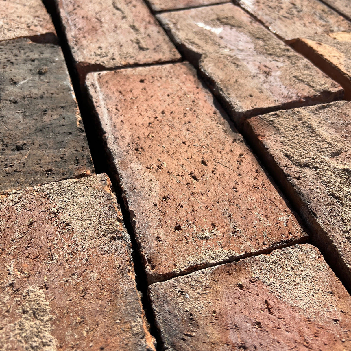 Reclaimed Wirecut Imperial Bricks | Pack of 250 Bricks - Reclaimed Brick Company