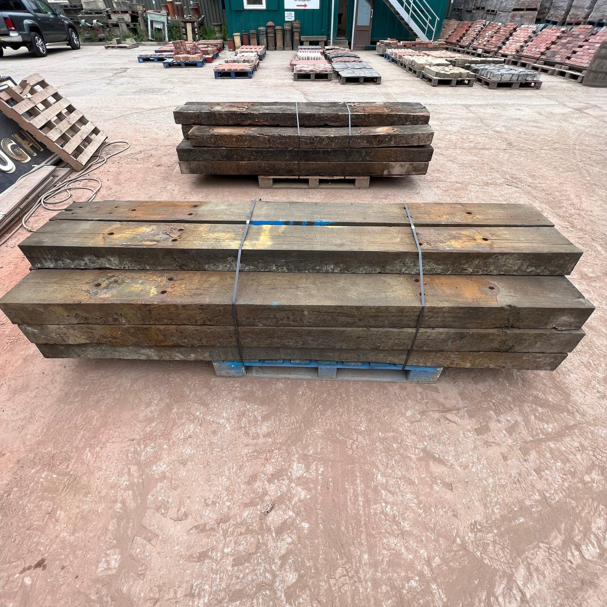 Reclaimed Oak Timber Railway Sleeper - Grade AA - Reclaimed Brick Company