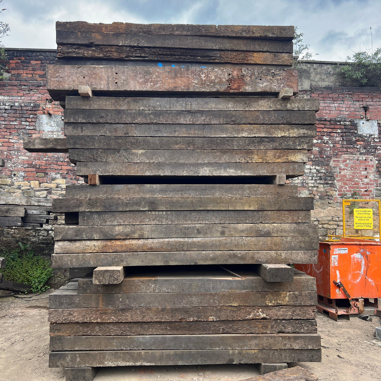 Oak Railway Sleeper - Reclaimed Brick Company