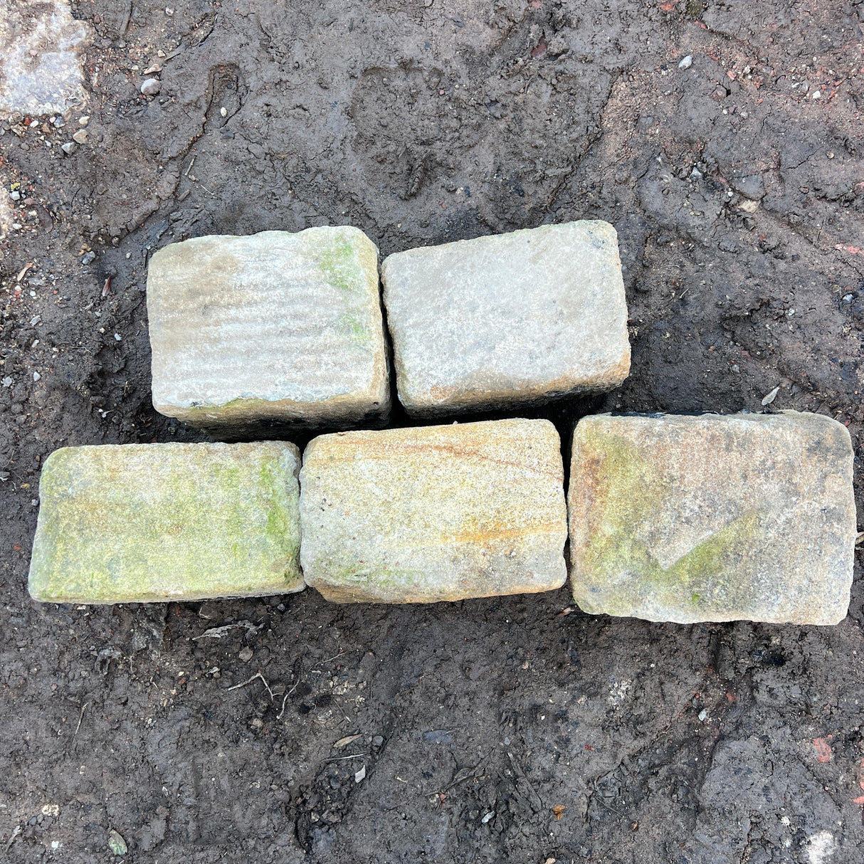 Pale Grit Stone Cobble Patio - Reclaimed Brick Company